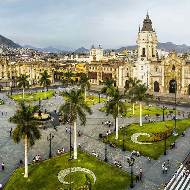 Plaza Mayor, Lima